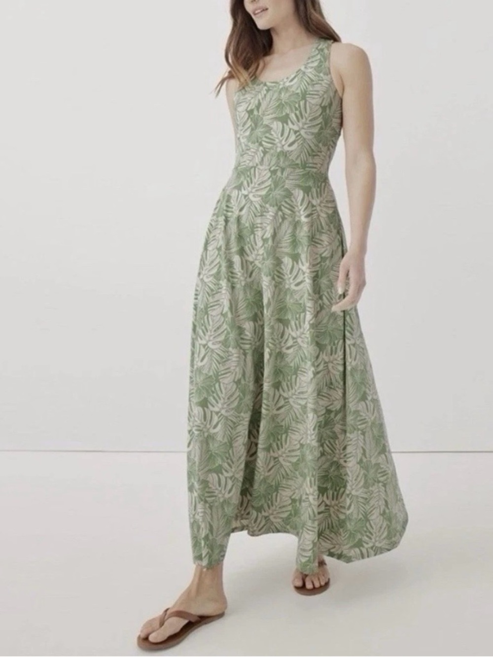 pact jade palms open back fit & flare maxi dress - Picture 2 of 16